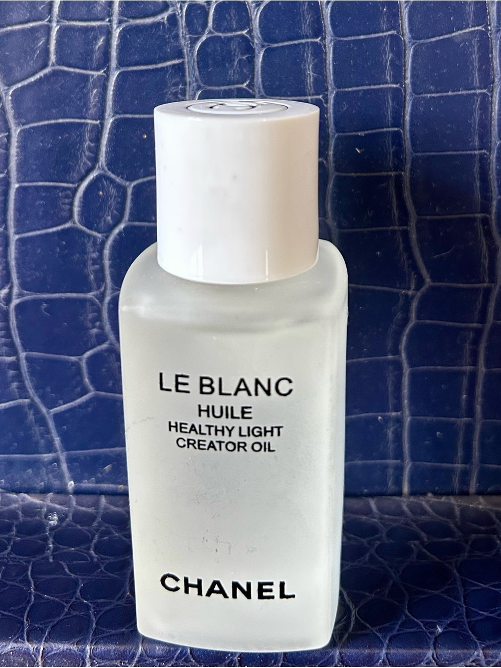 CHANEL le Blanc Serum Healthy Light Creator, Full Size 50ml New Sealed